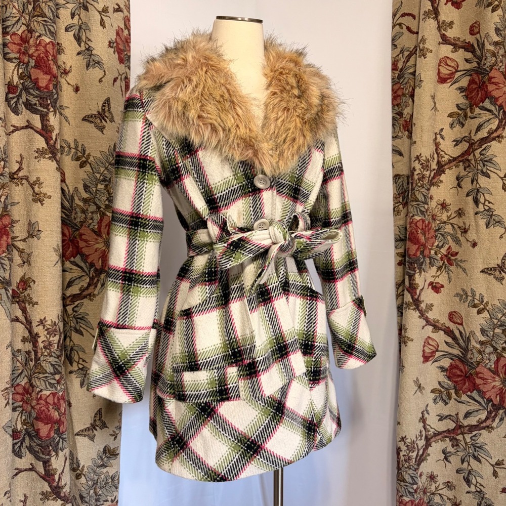 Body Central Stunning Plaid Wool Blend Coat Faux Fur Trim Pink Green White